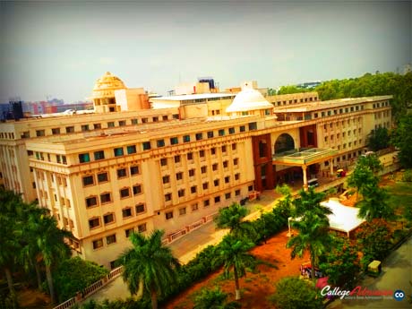 Vydehi Institute of Medical Sciences Bangalore Photo